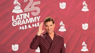 El cantautor español David Bisbal asiste a la 25a Entrega Anual de los Premios Latin Grammy en el Kaseya Center en Miami, Florida, el 14 de noviembre de 2024.