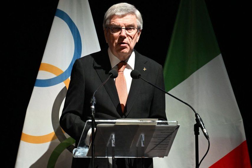 El presidente del Comité Olímpico Internacional, Thomas Bach, habla durante una ceremonia, el 6 de febrero de 2025.