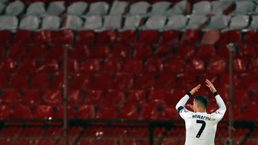 El delantero portugués Cristiano Ronaldo durante el partido contra Serbia por las eliminatorias del Mundial, el sábado 27 de marzo de 2021, en Belgrado