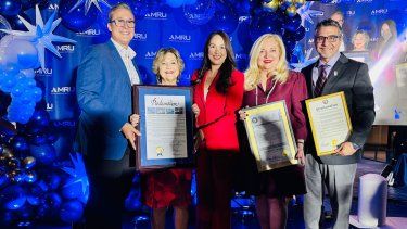 Evento por los 30 años de Miami Regional University (MRU).