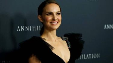 Portman, actriz oscarizada por su papel en El cisne negro, tiene dos hijos: un niño de siete y una niña de casi dos años.