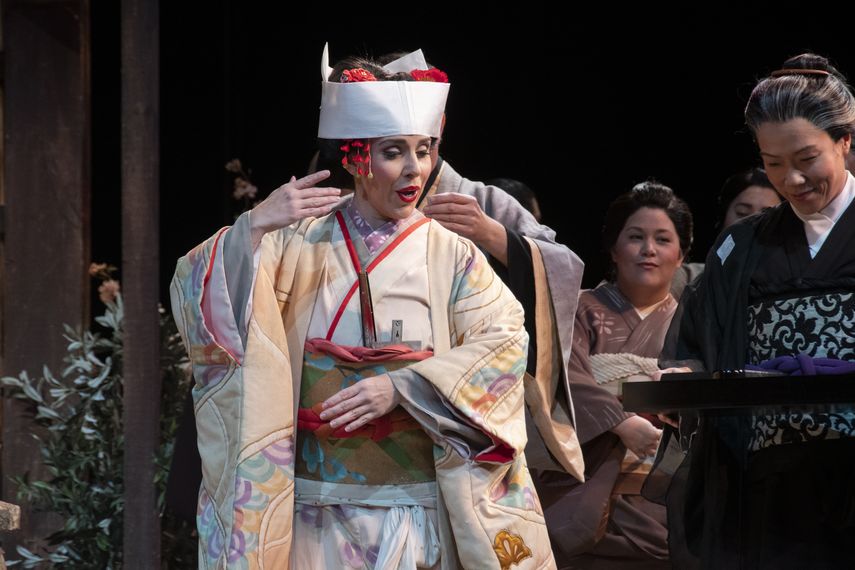 La soprano Sandra L&oacute;pez, transformada en Madama Butterfly, ensaya la pieza que la Florida Grand Opera exhibir&aacute; en&nbsp;el Arsht Center.&nbsp;