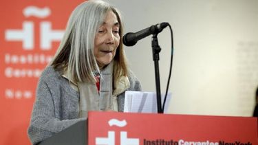 La viuda de Jorge Luis Borges, María Kodama, durante la inauguración en Nueva York.