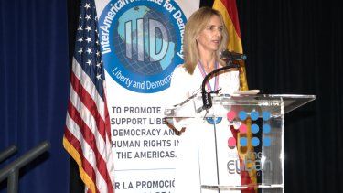 Cayetana Álvarez de Toledo recibió el Premio Interamericano de Prensa Dr. Horacio Aguirre, al periodismo de opinión, el 31 de enero de 2025 en Miami.&nbsp;