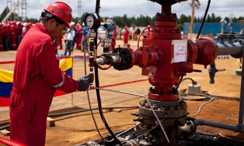 Venezuela es uno de los principales países exportadores de crudo y ha  experimentado una caída de los precios del hidrocarburo que comenzó en  septiembre de 2014.