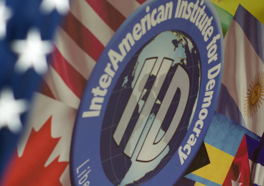 Interamerican Institute for Democracy, con sede en Miami.&nbsp;