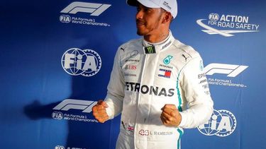 El británico tiene prácticamente todo a su favor ya que incluso si no pudiera terminar entre los siete primeros o no finalizara la prueba, será también campeón si Vettel no gana en el Autódromo Hermanos Rodríguez