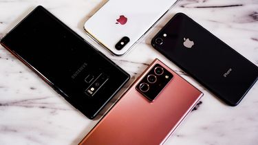 Imagen referencial a  unos smartphones.