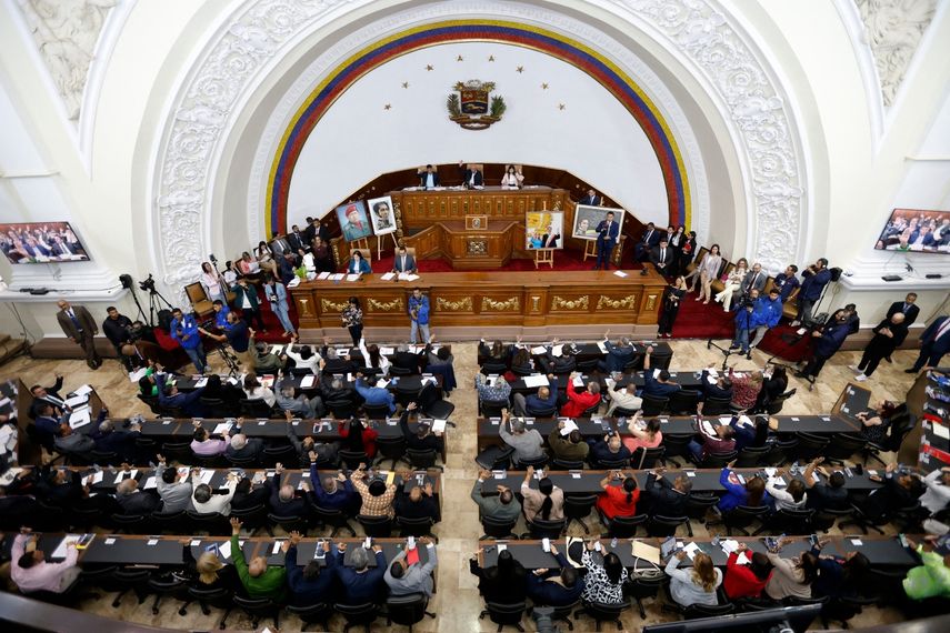El 5 de mayo de 2026, el Parlamento venezolano dio el primer paso hacia la reforma de la ley que rige el Tribunal Supremo de Justicia (TSJ), como parte de las reformas impulsadas por la presidenta interina de Venezuela tras la captura de Nicolás Maduro.