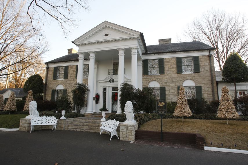 Graceland, la casa de Elvis Presley, en una fotografía del 7 de enero de 2011, en Memphis, Tennessee.