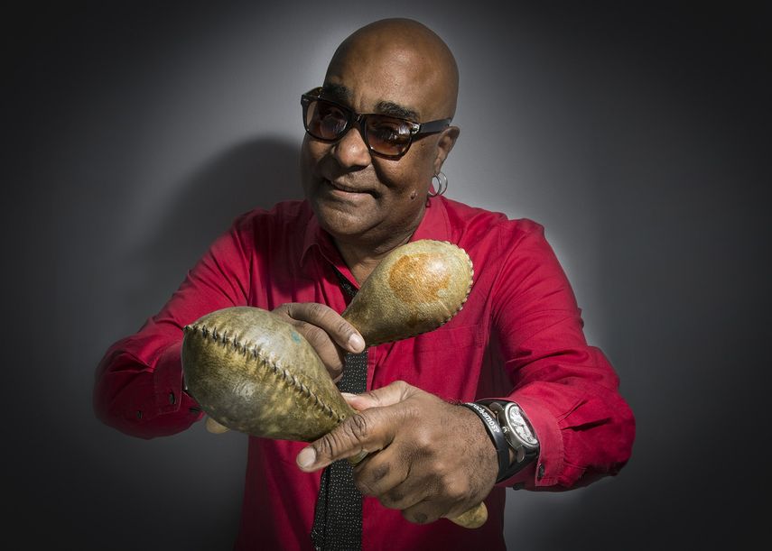 Son un gustazo las versiones de Bofill de temas como&nbsp;No me llores más,&nbsp;Qué mala suerte,&nbsp;Bruca Maniguá&nbsp;o&nbsp;El reloj de Pastora.&nbsp;