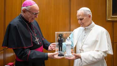 El papa León XIV recibió en audiencia privada a monseñor Raúl Biord, arzobispo de Caracas.