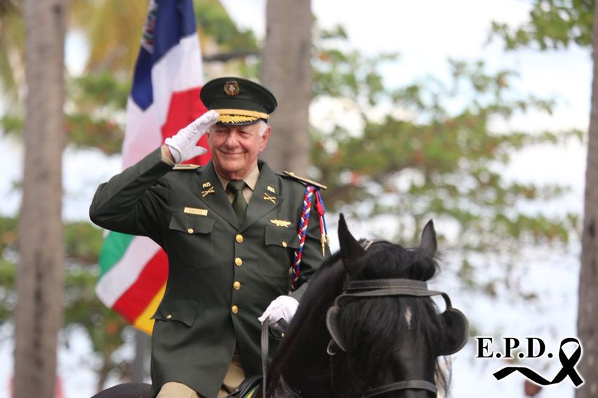Una de las m&aacute;s recientes v&iacute;ctimas del COVID-19 ha sido el coronel del Ej&eacute;rcito Kalil Hach&eacute; Malk&uacute;n.