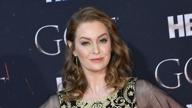 En esta foto de archivo tomada el 3 de abril de 2019, la actriz británica Esme Bianco llega para el estreno de la octava y última temporada de Game of Thrones en el Radio City Music Hall de la ciudad de Nueva York.&nbsp;