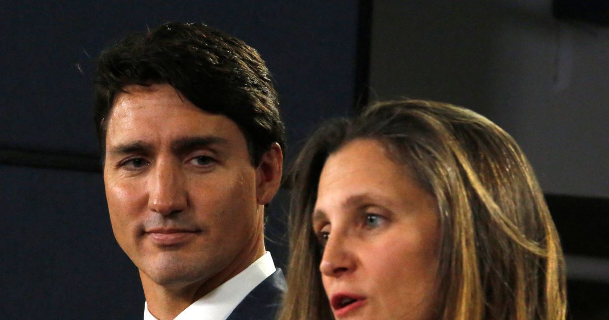 Canadá: Renuncia ministra de Finanzas y aliada clave de Trudeau