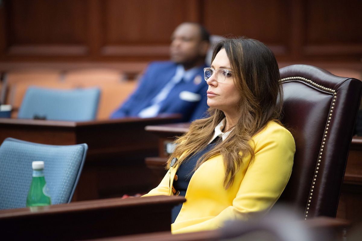 Ileana Garcia preside el Comité de Asuntos de Niños, Familias y Ancianos del Senado de Florida. Ileana Garcia preside el Comité de Asuntos de Niños, Familias y Ancianos del Senado de Florida.