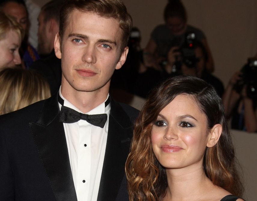 La pareja anunció la llegada de Briar Rose y pidió privacidad, uniéndose a la iniciativa de varias celebridades No Kids Policy que busca proteger a sus hijos de las cámaras  