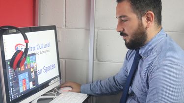 El Centro Cultural Salvadoreño Americano cuenta con más de sesenta y cinco años de experiencia al servicio de la educación de los salvadoreños.&nbsp;