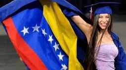 La venezolana Yaleski Meza migró de su país a los 14 años. En mayo de 2026, se graduó de High School en Atlanta (captura de video).