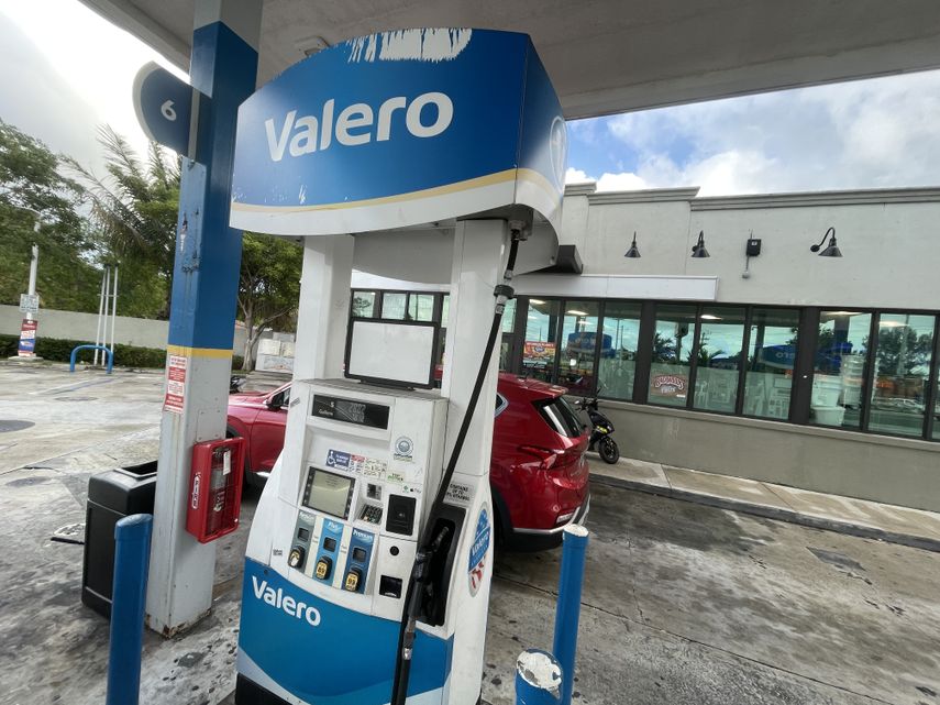 Precio de la gasolina en Florida baja.&nbsp;