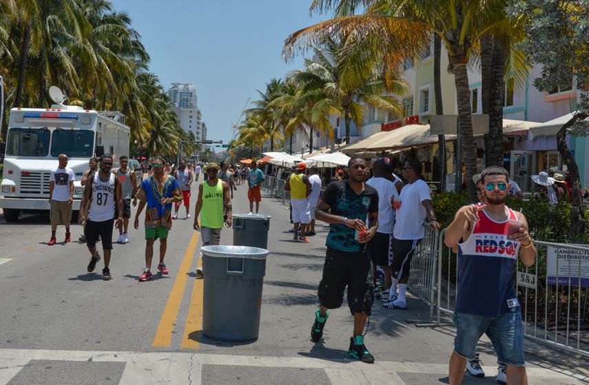 Ocean Drive es una de las arterias más populares de la Playa.