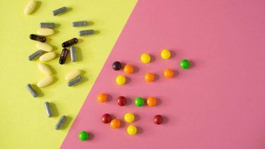 Naciones Unidas indica que la producción barata, fácil y rápida de drogas sintéticas ha transformado radicalmente muchos mercados de drogas ilícitas.