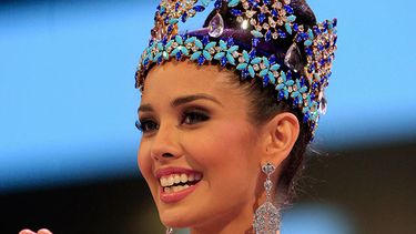 La representante de Filipinas, Megan Young, fue elegida Miss Mundo 2013 al término de la gala celebrada en la isla indonesia de Bali, en la que participaron candidatas de 127 países. (AP)