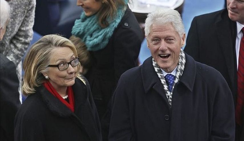 La virtual candidata demócrata Hillary Clinton y el ex presidente estadounidense Bill Clinton. (EFE)