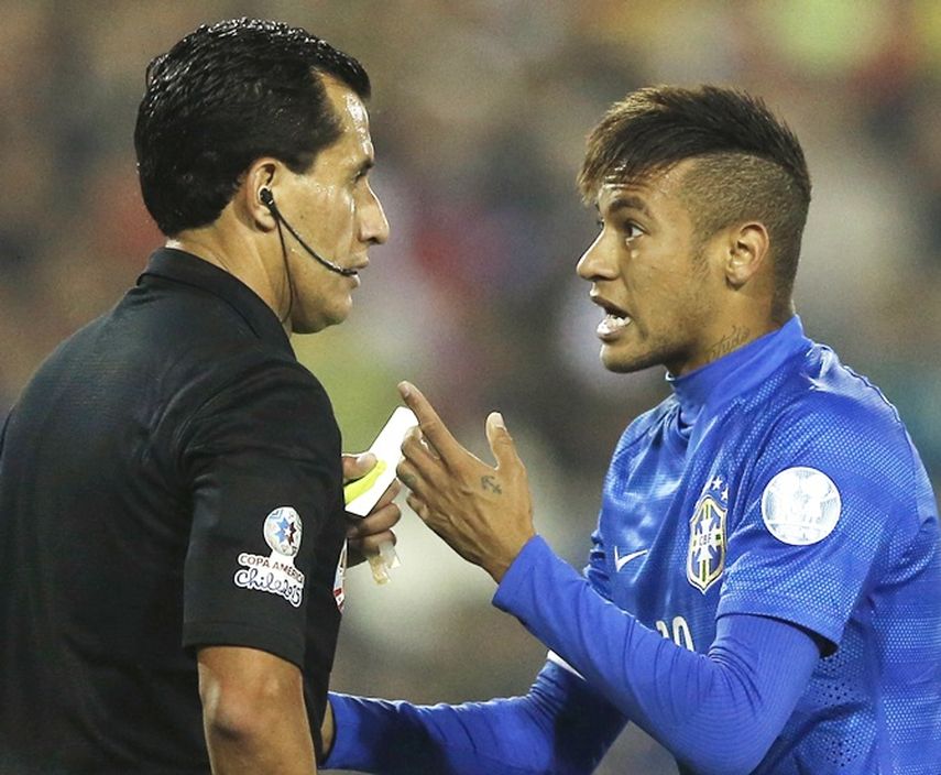 Neymar se perderá los siguientes dos encuentros de Brasil en la Copa América