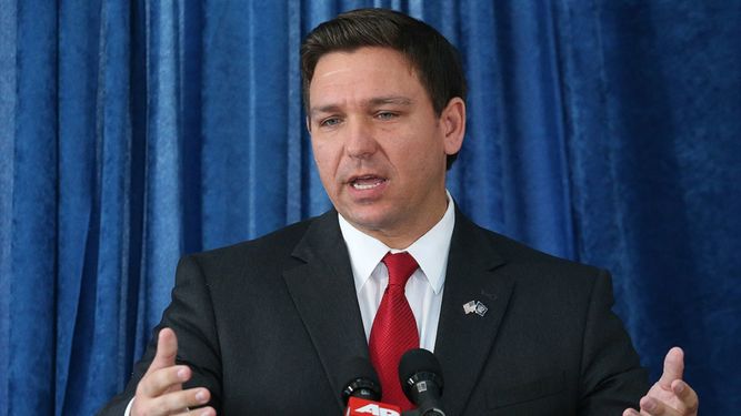 El gobernador de Florida, Ron DeSantis.