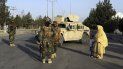 Milicianos del Talibán montan guardia en un retén cerca de la entrada al Aeropuerto Internacional Hamid Katzai en Kabul, Afganistán, 28 de agosto de 2021. Unos 150 estadounidenses se aprestaban a abordar un vuelo comercial desde Kabul el jueves 9 de setiembre de 2021. Milicianos del Talibán montan guardia en un retén cerca de la entrada al Aeropuerto Internacional Hamid Katzai en Kabul, Afganistán, 28 de agosto de 2021. Unos 150 estadounidenses se aprestaban a abordar un vuelo comercial desde Kabul el jueves 9 de setiembre de 2021.