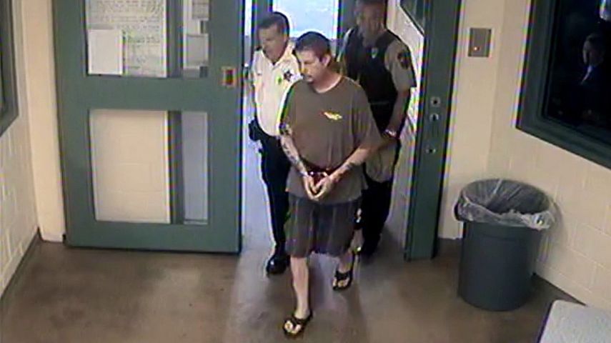 Michael Drejka, de 48 años, ingresó este lunes a una prisión del condado Pinellas con cargos de homicidio involuntario.