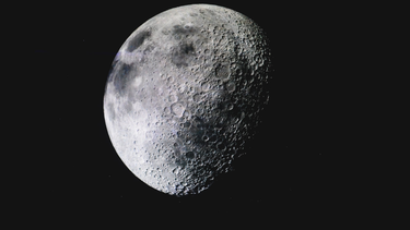 Dinamarca subasta las primeras fotos tomadas en la Luna