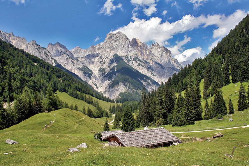 En el sur de Alemania, cerca de la frontera de Austria, las altas montañas de Berchtesgadsen anuncian la presencia de la cadena los Alpes. (dpa).