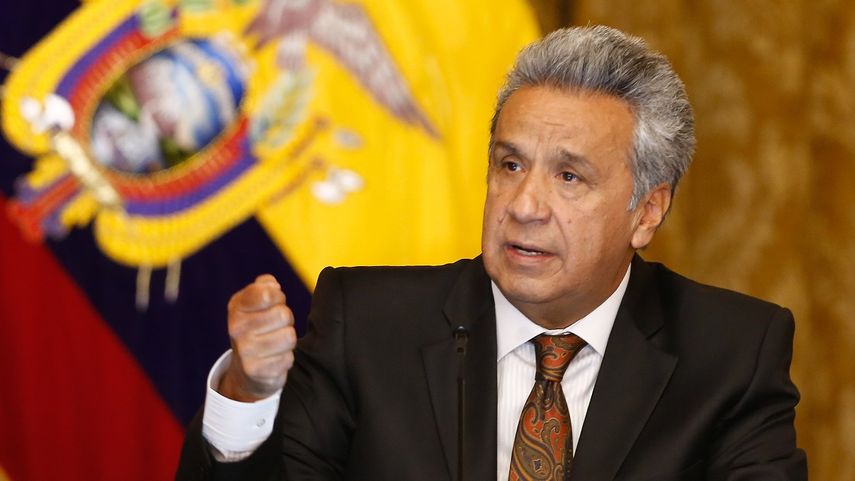 El presidente Lenín Moreno habla durante una rueda de prensa en el Palacio de Gobierno, en Quito, Ecuador.