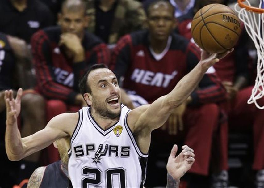 Ginobili será una de las grandes atracciones del torneo en España. (AP)