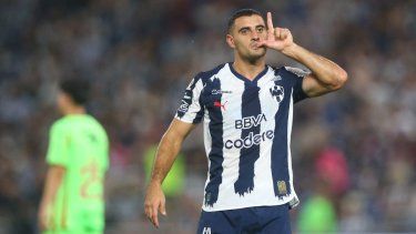El atacante argentino German Berterame, en ese entonces de Rayados de Monterrey, celebra luego de anotar un gol, el 21 de octubre de 2025.
