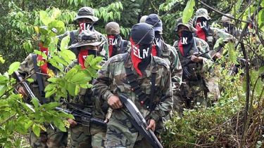 El&nbsp;conflicto armado que protagonizan la guerrilla del ELN&nbsp;y otras facciones, ha provocado el desplazamiento de cientos de familias en Colombia.