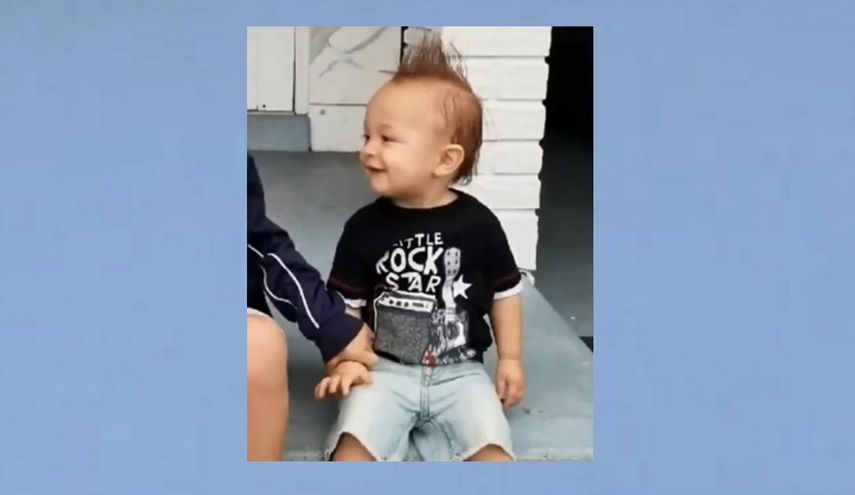 El pequeño de 17 meses Eli Bird murió dentro de un vehículo, un día en que las temperaturas llegaron a más de 95 grados Fahrenheit.