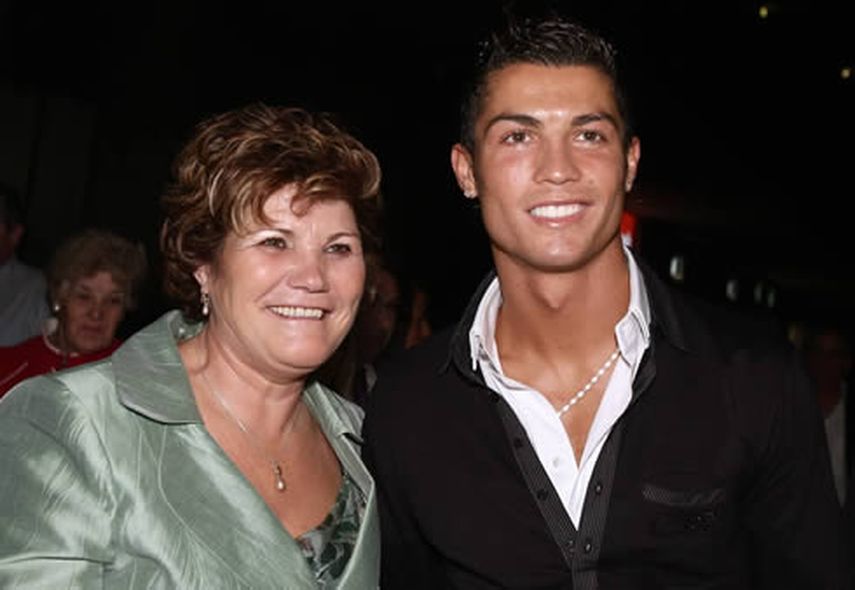 Cristiano y su madre son muy cercanos. (ARCHIVO)