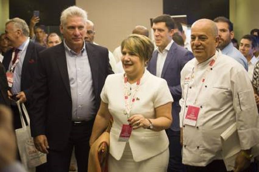 Liz Cuesta acusa de machismo y odio a algunos de sus críticos, a otros los invita a no cuestionarla a nombre de la unidad de Cuba