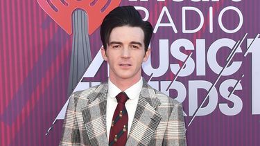 Drake Bell llega a los premios iHeartRadio el 14 de marzo de 2019 en Los Ángeles. Autoridades de Florida reportan al artista desaparecido.