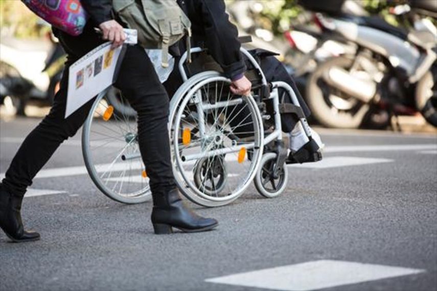 Tres de cada cuatro usuarios de sillas de ruedas sufren dolor de cuello y espalda,&nbsp;