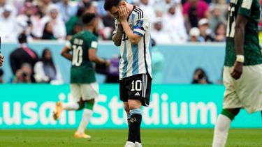 El delantero argentino Lionel Messi durante la derrota 2-1 ante Arabia Saudí en el partido del Grupo C del Mundial, el martes 22 de noviembre de 2022, en Lusail, Catar.&nbsp;