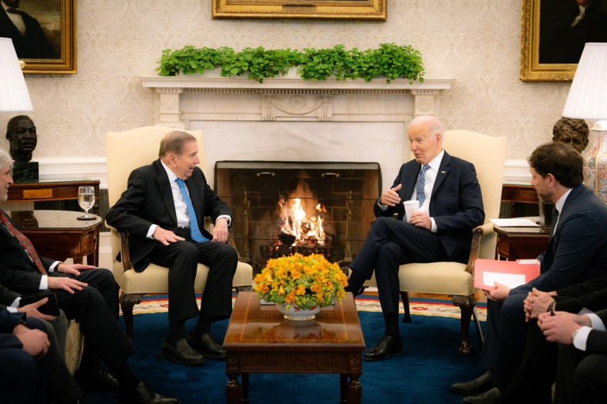 Edmundo González junto a Joe Biden en la Casa Blanca