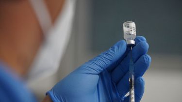 Varias vacunas forman parte del plan de inmunización.