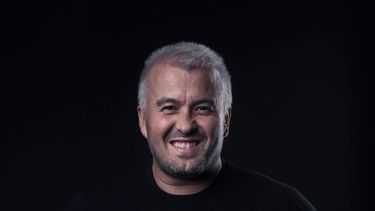 José Antonio Molina Mora es un venezolano-español que ha dedicado parte de su vida a la investigación de las conductas humanas.