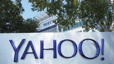 directiva de yahoo se retira del cargo tras absorcion de verizon