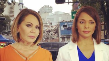 María Elena Salinas junto a Ilia Calderón.&nbsp;