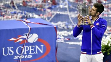 Nole impuso su juego durante toda la final. (EFE)
